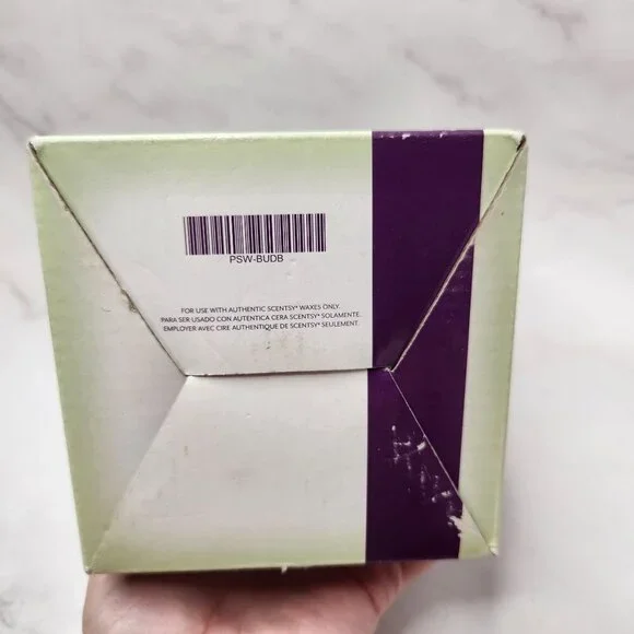 NEW Scentsy Warmer BUD Wall Plug-In w/ Scentsy Bar In Box Christmas Cottage - Picture 3 of 12